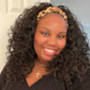 Meet your Posher, Hailey